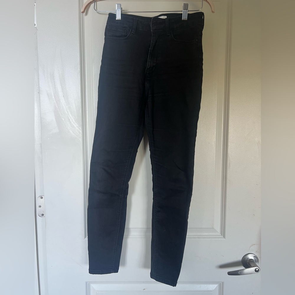 Zara Black Skinny Jeans